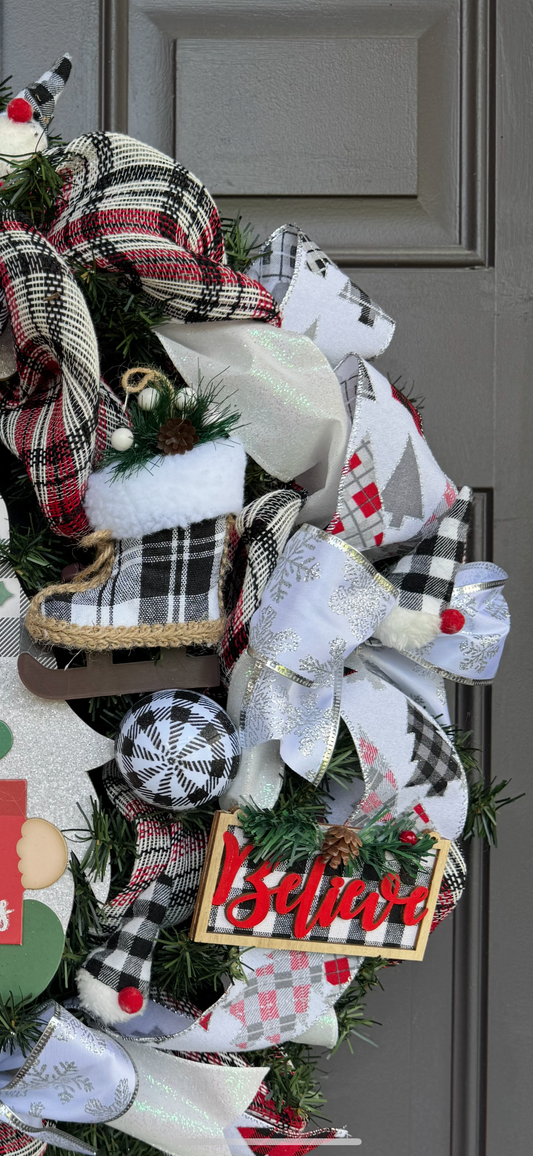 Holiday Wreaths / Christmas decor